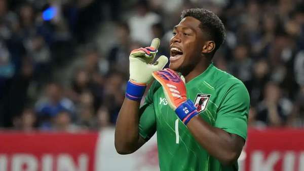 日本国门铃木彩艳回应豪门关注：专注帕尔马，志在世界之巅