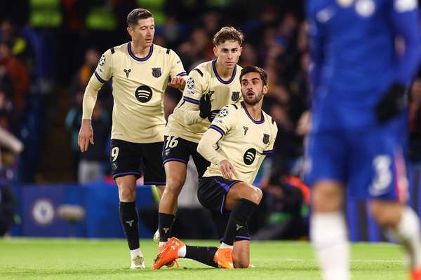 火力全开！巴萨创五大联赛纪录 四将联赛进球均破5+