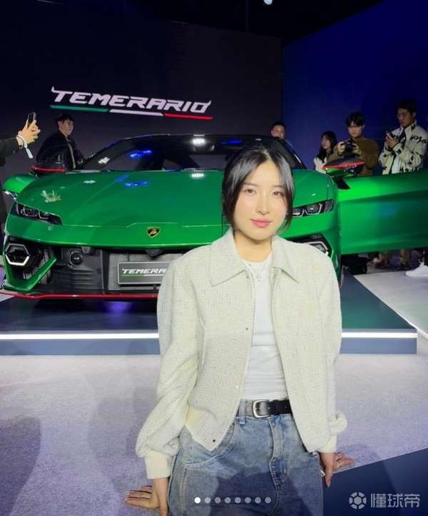 "兰博吉利"梦想成真 双冠王喜提"同款"超跑返乡